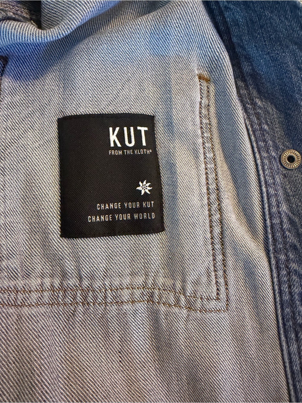 KUT from the Kloth brand size L Blue denim shirt/jacket - Picture 11 of 14